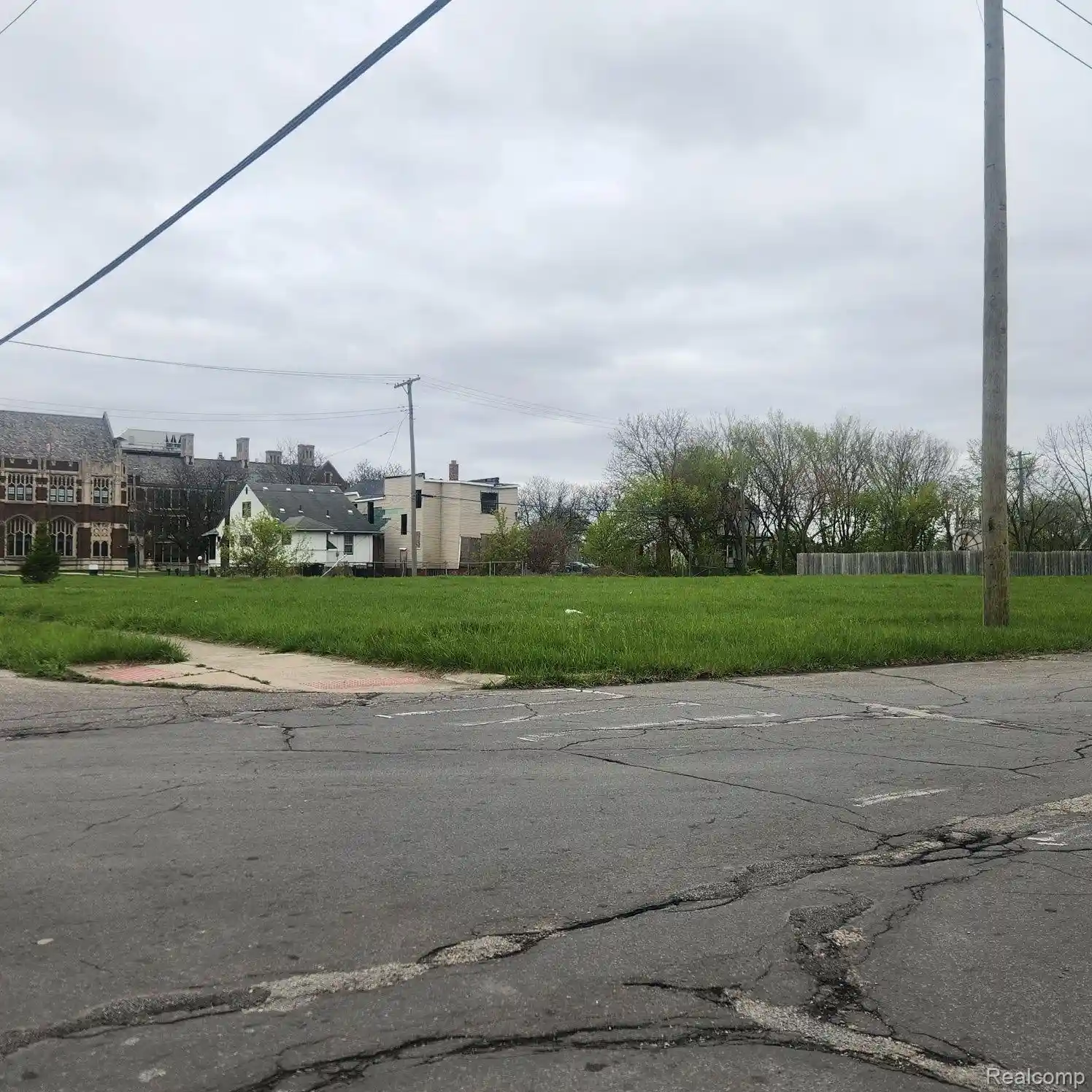 Photo 1 of Land for sale at 11845 La Salle Blvd, Detroit, MI 48206 | MLS# 20240027404 | Listing updated on 2026-10-31