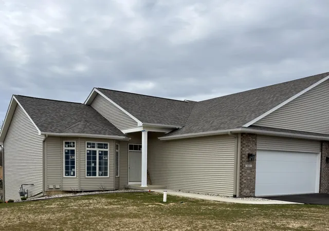1st image of 413 Coventry Rd, Battle Creek, MI 49015 | MLS# 64024020172