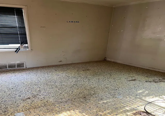 5th image of 20202 Westphalia St, Detroit, MI 48205 | MLS# 20240040447