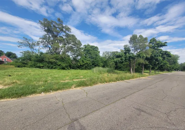Photo 3 of Land for sale at 4822 Sheridan St, Detroit, MI 48214 | MLS# 20240040984 | Listing updated on 2026-06-02