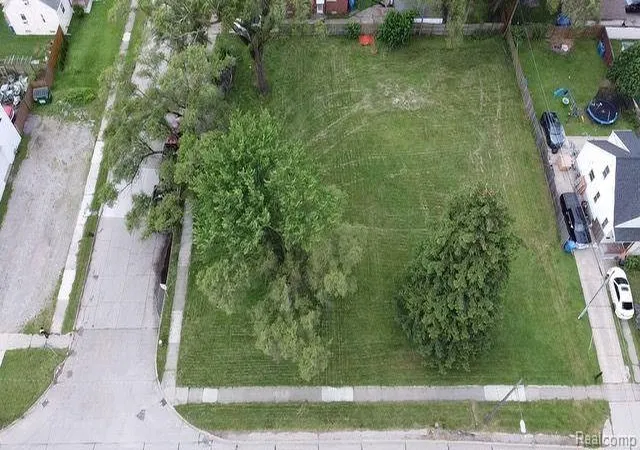1st image of 5430 E 9 Mile Rd, Warren, MI 48091 | MLS# 20240047398