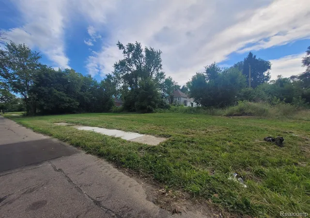 Photo 1 of Land for sale at 3443 Beals St, Detroit, MI 48214 | MLS# 20240058320 | Listing updated on 2026-08-04