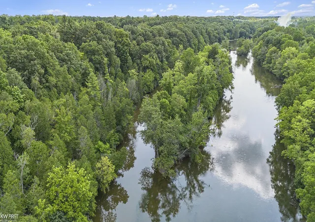 Photo 3 of Land for sale at 9207 N Island Ct, Flushing, MI 48433 | MLS# 5050152297 | Listing updated on 2026-02-07