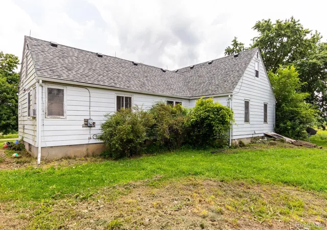 Photo 2 of Land for sale at 8620 Scio Church Rd, Ann Arbor, MI 48103 | MLS# 20240063590 | Listing updated on 2026-09-22