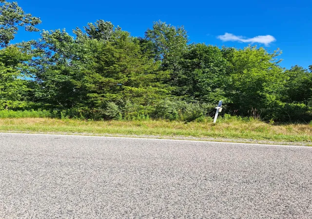 1st image of 11358 W Carpenter Rd Rd, Flushing Charter Township Genesee, MI 48433 | MLS# 5050153509