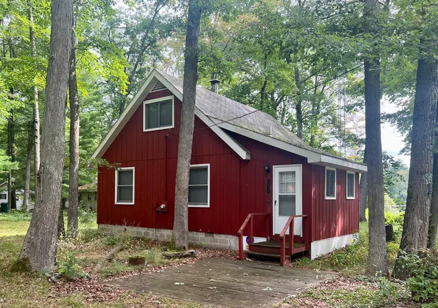 1st image of 5576 S Whalen Lake Rd, Baldwin, MI 49304 | MLS# 72024045794