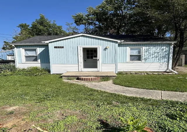 Homes for sale in Burton, MI | 1453 Carman St, Burton, MI 48529 | MLS# 5050154341