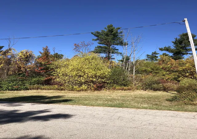 2nd image of #4 Lamoreaux Dr, Elk Rapids Township Antrim, MI 49629 | MLS# 78080051696