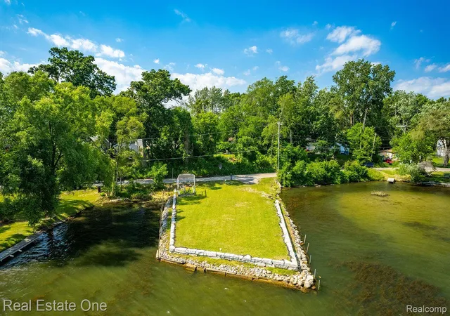 Photo 1 of Land for sale at 2300 Jackson Blvd, Highland, MI 48356 | MLS# 20240080170 | Listing updated on 2026-06-13