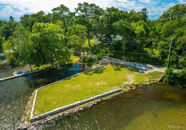 Photo 2 of Land for sale at 2300 Jackson Blvd, Highland, MI 48356 | MLS# 20240080170 | Listing updated on 2026-06-13