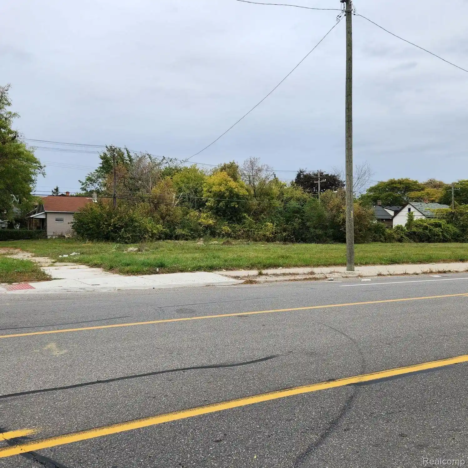 Photo 1 of Land for sale at 15310 La Salle Blvd, Detroit, MI 48238 | MLS# 20240080324 | Listing updated on 2026-10-16