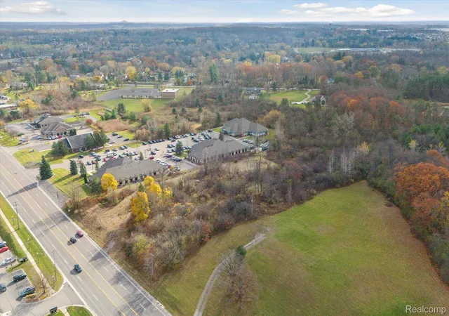 3rd image of 01 S Saginaw Street, Grand Blanc Charter Township Genesee, MI 48439 | MLS# 20240085804