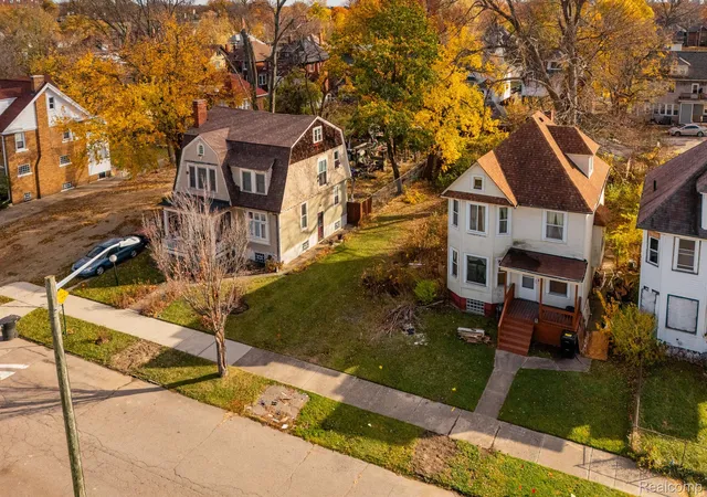 Homes for sale in Detroit, MI | 729 Collingwood St, Detroit, MI 48202 | MLS# 20240086351