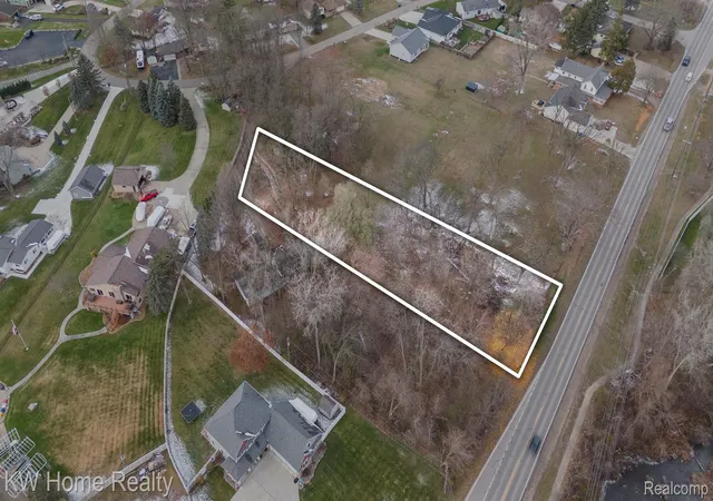 Photo 1 of Land for sale at 3050 Celia Dr, Waterford, MI 48329 | MLS# 20240090573 | Listing updated on 2026-08-31