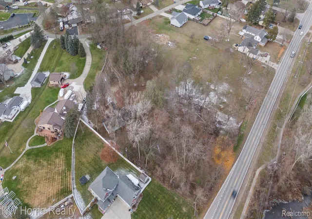 Photo 3 of Land for sale at 3050 Celia Dr, Waterford, MI 48329 | MLS# 20240090573 | Listing updated on 2026-08-31