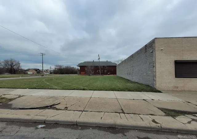 Homes for sale in Detroit, MI | 8840 Van Dyke St, Detroit, MI 48213 | MLS# 20240092829