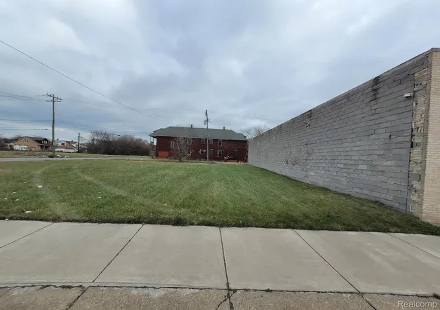 Homes for sale in Detroit, MI | 8840 Van Dyke St, Detroit, MI 48213 | MLS# 20240092829