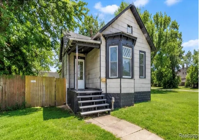 1st image of 2619 Wabash St, Detroit, MI 48216 | MLS# 20240093685