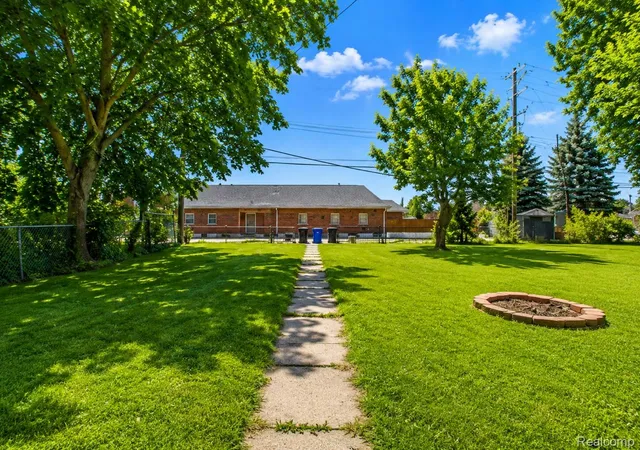 5th image of 2619 Wabash St, Detroit, MI 48216 | MLS# 20240093685