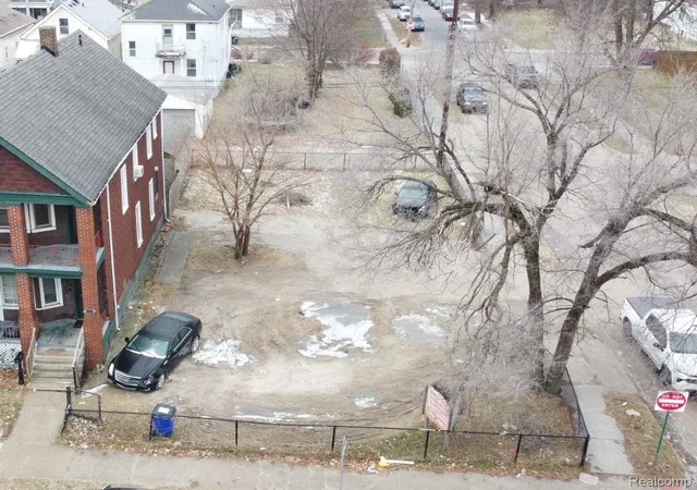 1st image of 4665 Central St, Detroit, MI 48210 | MLS# 20250001731