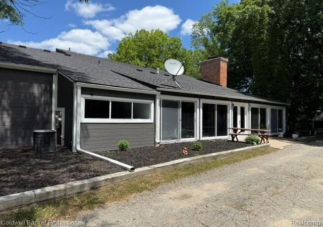 2nd image of 8899 Dwyer Rd, Howell, MI 48855 | MLS# 20250002444