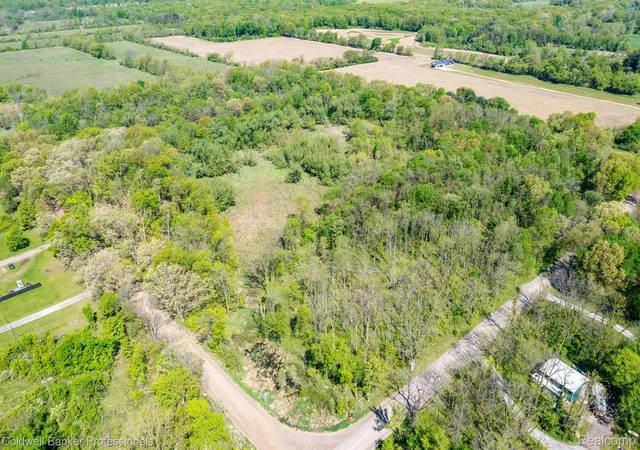 46th image of 8899 Dwyer Rd, Howell, MI 48855 | MLS# 20250002444