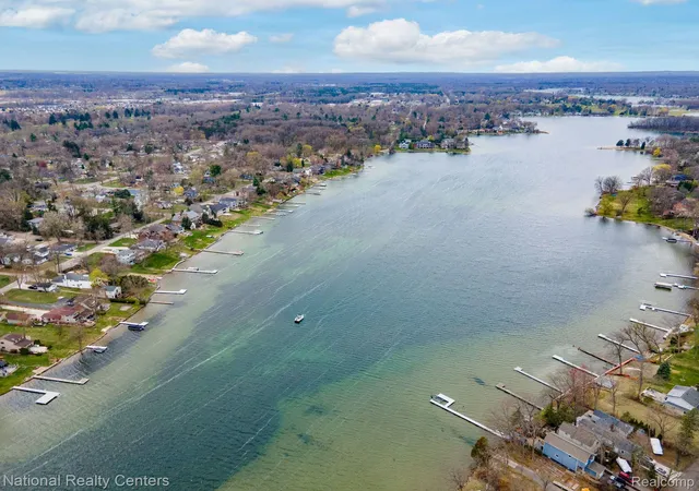 1st image of 6978 Colony Dr, West Bloomfield, MI 48323 | MLS# 20250004554