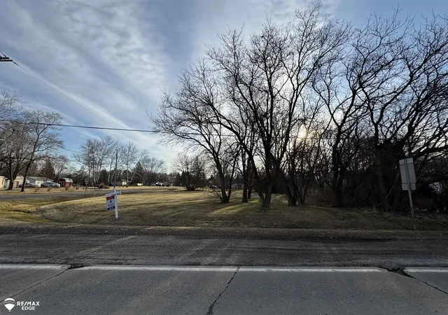 4th image of 0 S Genesee Rd, Burton City Genesee, MI 48509 | MLS# 5050166309