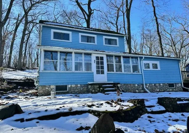 Photo 1 of Sale Pending at 12200 Hadley Rd, Gregory, MI 48137 | MLS# 81025006901 | Listing updated on 2026-10-02