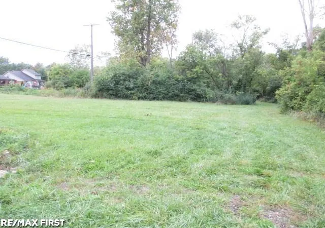 Homes for sale in Clinton Township, MI | 36069 Eaton Dr, Clinton Township, MI 48035 | MLS# 58050167417