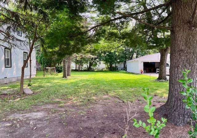 Photo 3 of Land for sale at 22106 Donald Ave, Eastpointe, MI 48021 | MLS# 20250014639 | Listing updated on 2026-05-07