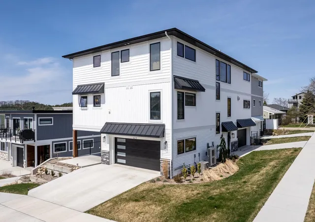 Condo for sale at 49 Howard Ave, Ottawa, MI 49517 | MLS# 78080054688 | Listing updated on 2025-09-05