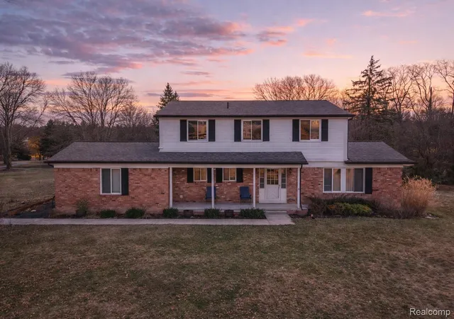 Photo 1 of Single family home for sale at 38005 Southfarm Ln, Northville, MI 48167 | MLS# 20250020011 | Listing updated on 2026-07-07
