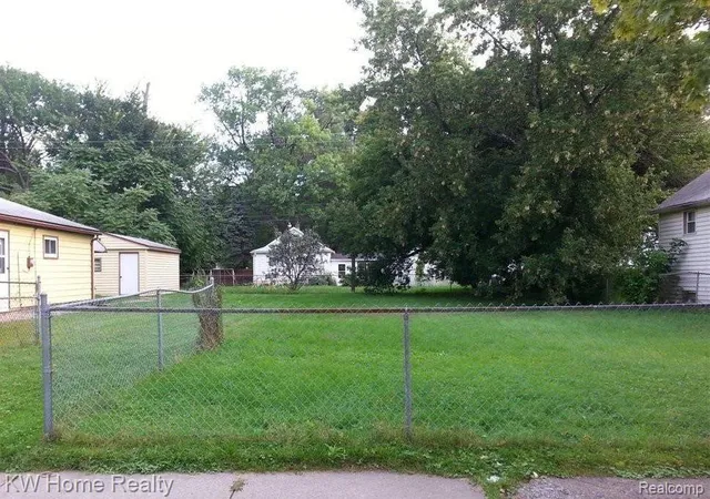 Homes for sale in Hazel Park, MI | 0000 W Milton Ave, Hazel Park, MI 48030 | MLS# 20250020917