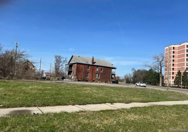 Photo 2 of Land for sale at 5137 Bangor St, Detroit, MI 48210 | MLS# 20250023932 | Listing updated on 2026-03-25