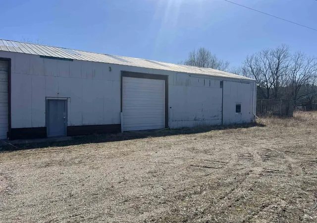 1st image of 13164 Seymour Rd, Montrose, MI 48457 | MLS# 61050170830