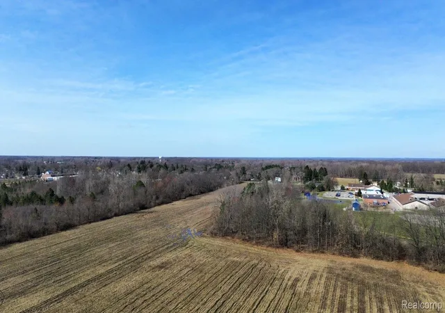 3rd image of 59740 Havenridge Rd, New Haven, MI 48048 | MLS# 20250025607