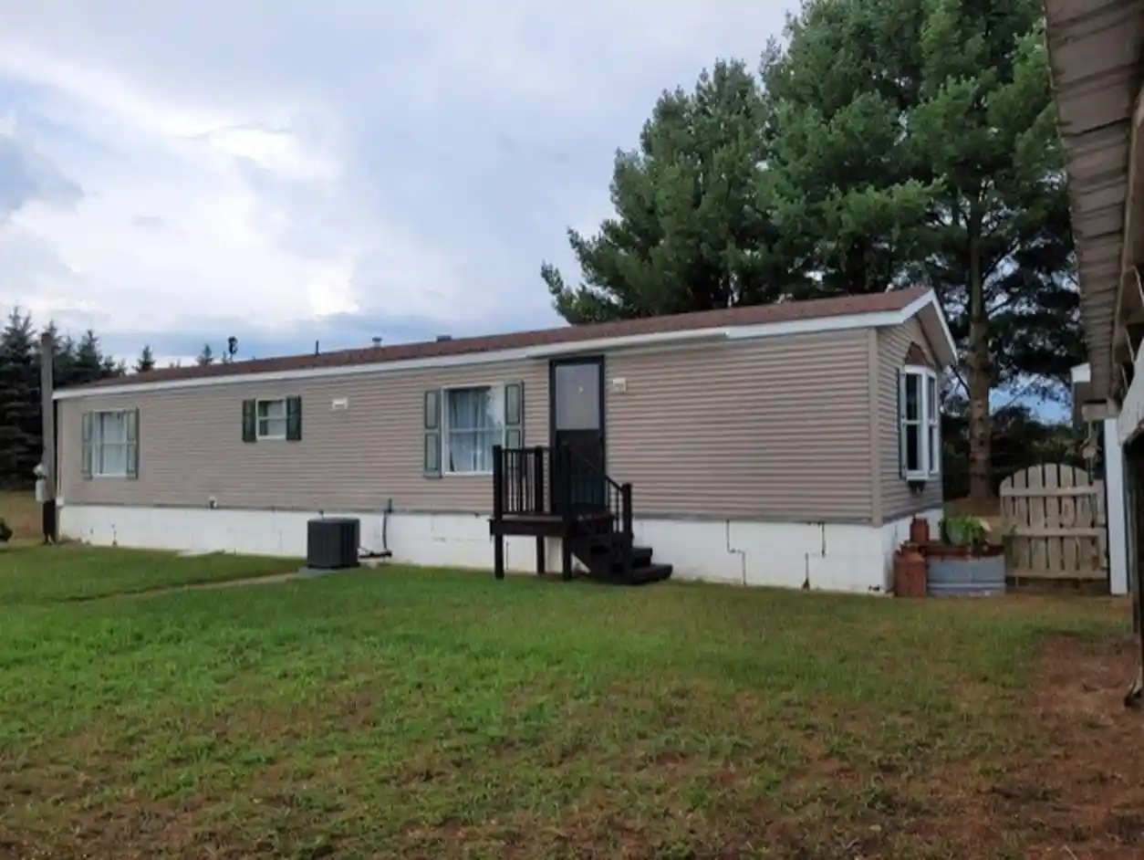 Photo 1 of Single family home for sale at 10269 30th Avenue, Evart, MI 49631 | MLS# 79080055905 | Listing updated on 2026-10-17