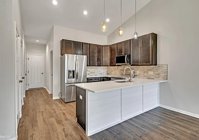 2nd image of 11146 Brahms Ln, Davison, MI 48423 | MLS# 5050174015
