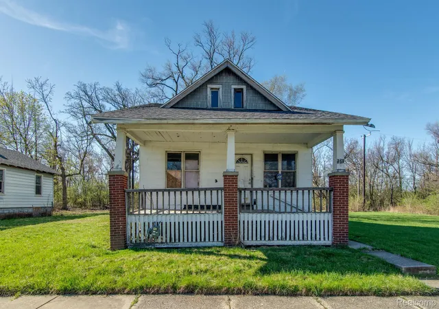 1st image of 985 Fernhill St, Highland Park, MI 48203 | MLS# 20250036398