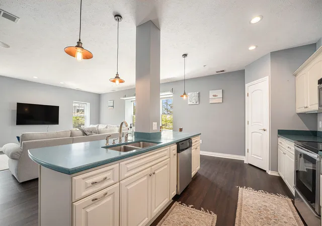 Photo 3 of Condo for sale at 327 State St #2, Saint Joseph, MI 49085 | MLS# 69025022561 | Listing updated on 2026-05-29