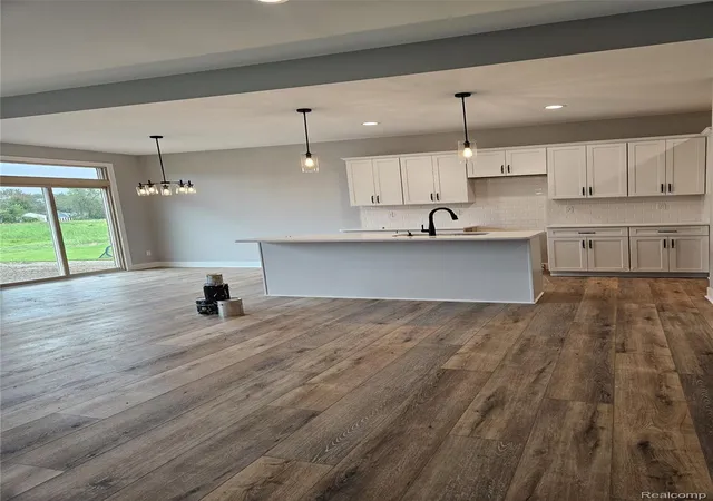 Photo 3 of Single family home for sale at 3059 Regatta Dr, Saint Clair, MI 48079 | MLS# 20251002938 | Listing updated on 2026-08-28