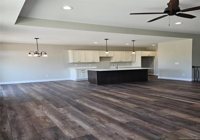 Photo 3 of Single family home for sale at 3059 Regatta Dr, Saint Clair, MI 48079 | MLS# 20251002938 | Listing updated on 2026-08-28