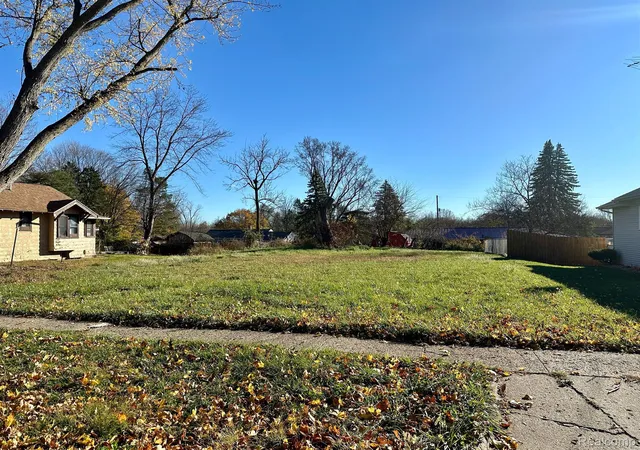 Photo 3 of Land for sale at 47 Alden Ave W, Battle Creek, MI 49014 | MLS# 20251003206 | Listing updated on 2026-08-28