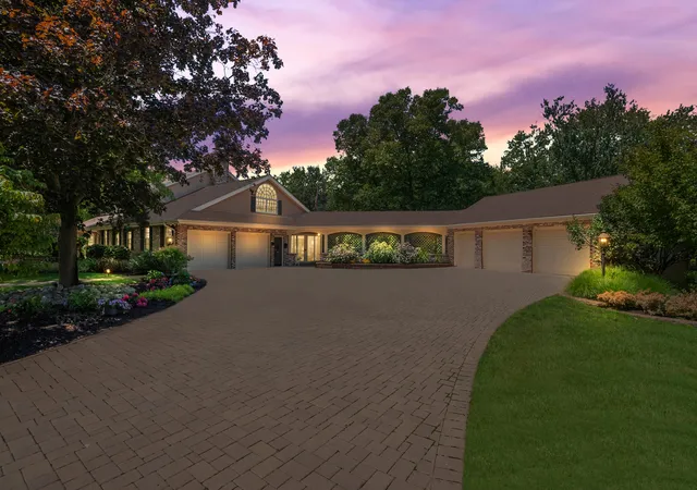 146th image of 6130 Eidson Rd, Saint Joseph, MI 49085 | MLS# 69025025446