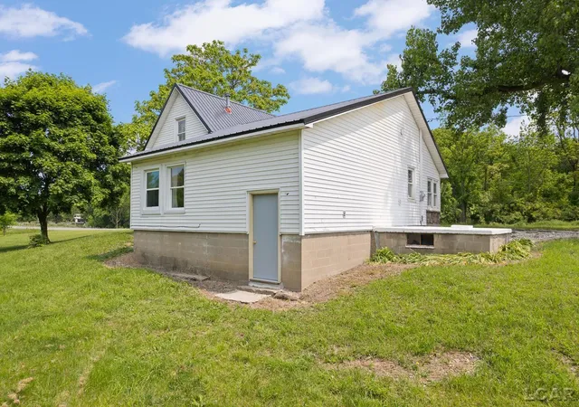 Photo 3 of Single family home for sale at 11943 W Us 223 Hwy, Onsted Village Lenawee, MI 49265 | MLS# 56050177172 | Listing updated on 2026-07-22