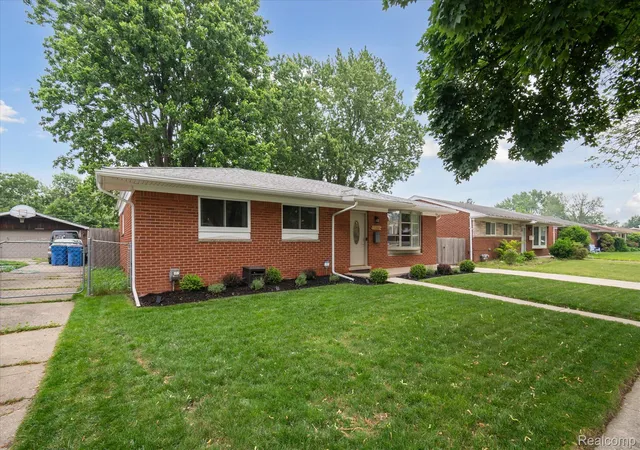 Photo 1 of Sale Pending at 27260 Norma Dr, Warren, MI 48093 | MLS# 20251006980 | Listing updated on 2026-07-07