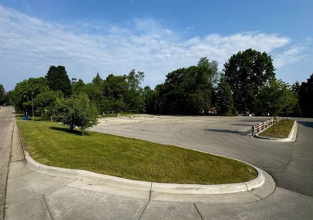 Photo 3 of Land for sale at 208 Robertson St, Cadillac, MI 49601 | MLS# 78080058276 | Listing updated on 2026-07-25