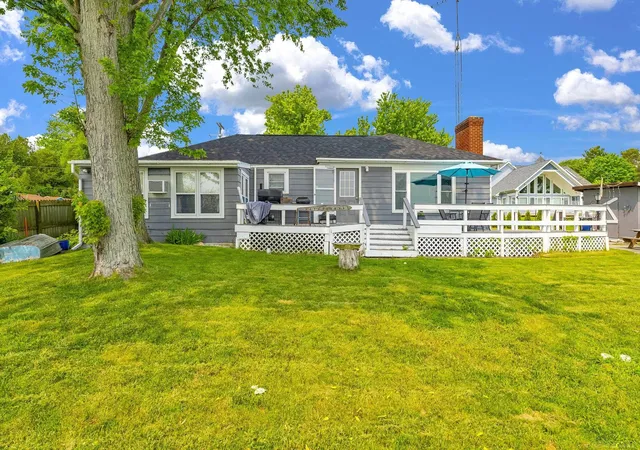 Homes for sale in Lexington, MI | 8941 & 8943 Lakeshore Rd, Lexington, MI 48450 | MLS# 58050178137