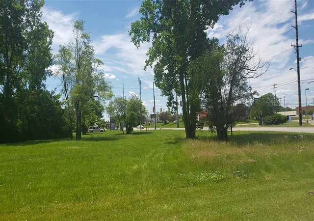 2nd image of 4490 W Lennon Rd, Flint, MI 48507 | MLS# 5050178158